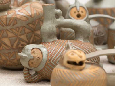 Bibliocharla: Diálogos en torno de las botellas silbadoras